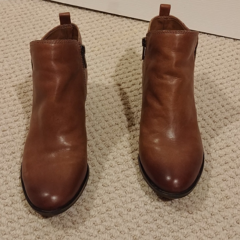 *SOLD**EUC* Lucky Brand Basel Bootie Toffee - Picture 6 of 8
